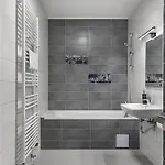 Koa - The Box Apartmán Brašov